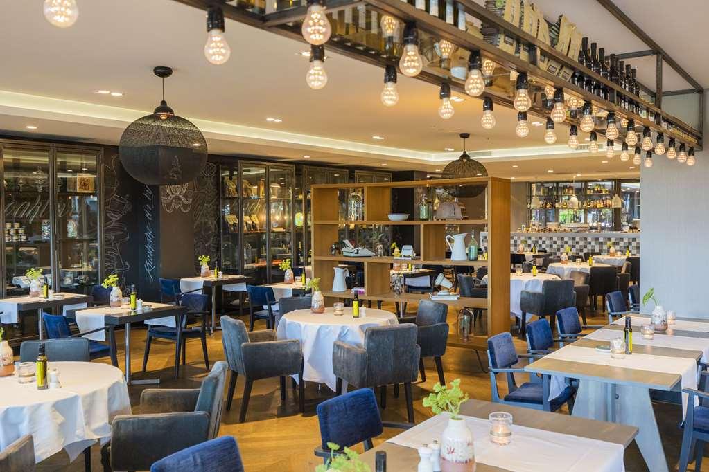 Van Der Valk Hotel Eindhoven Restoran gambar